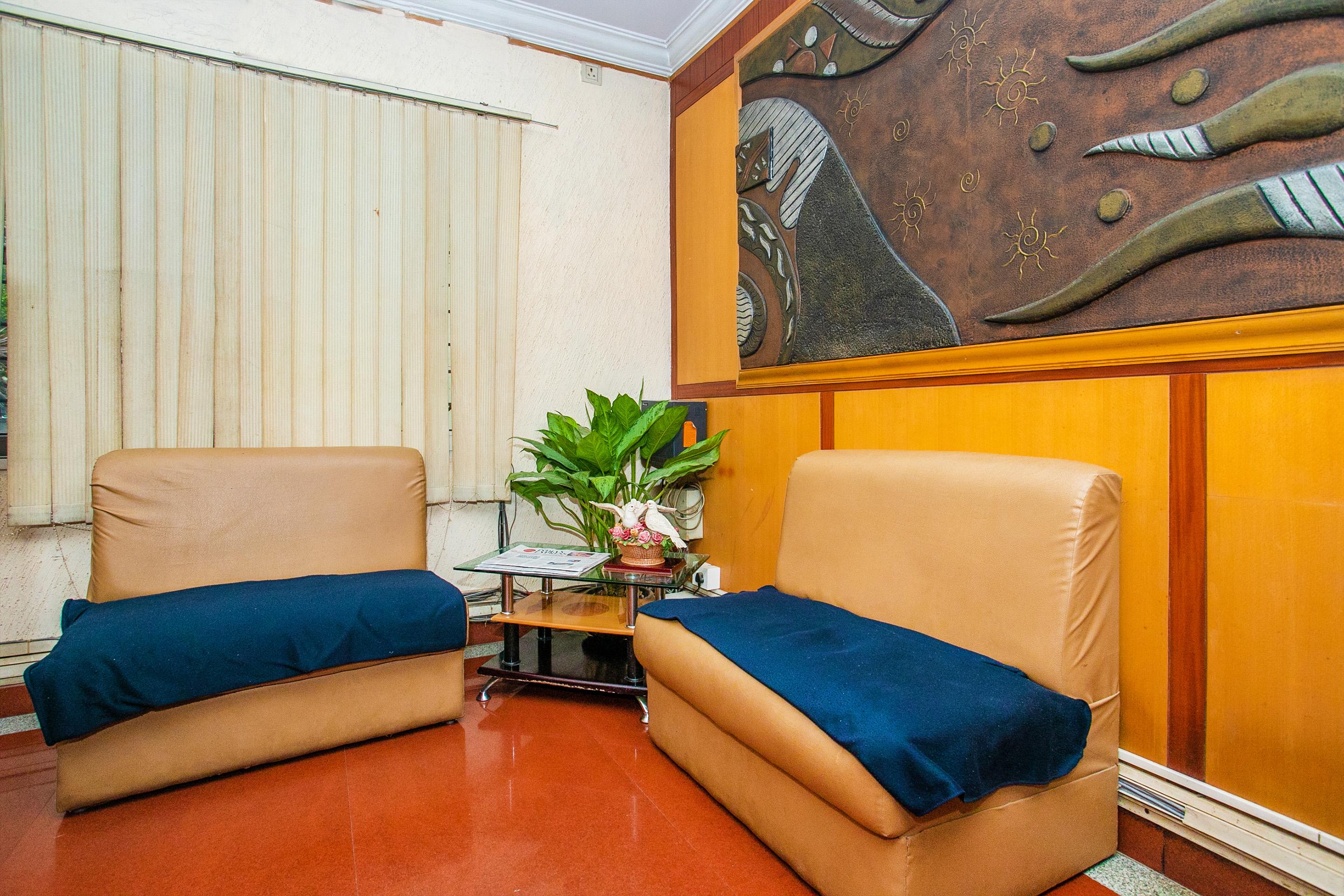 Oyo 331 Hotel Skanda Shelters Bangalore Luaran gambar