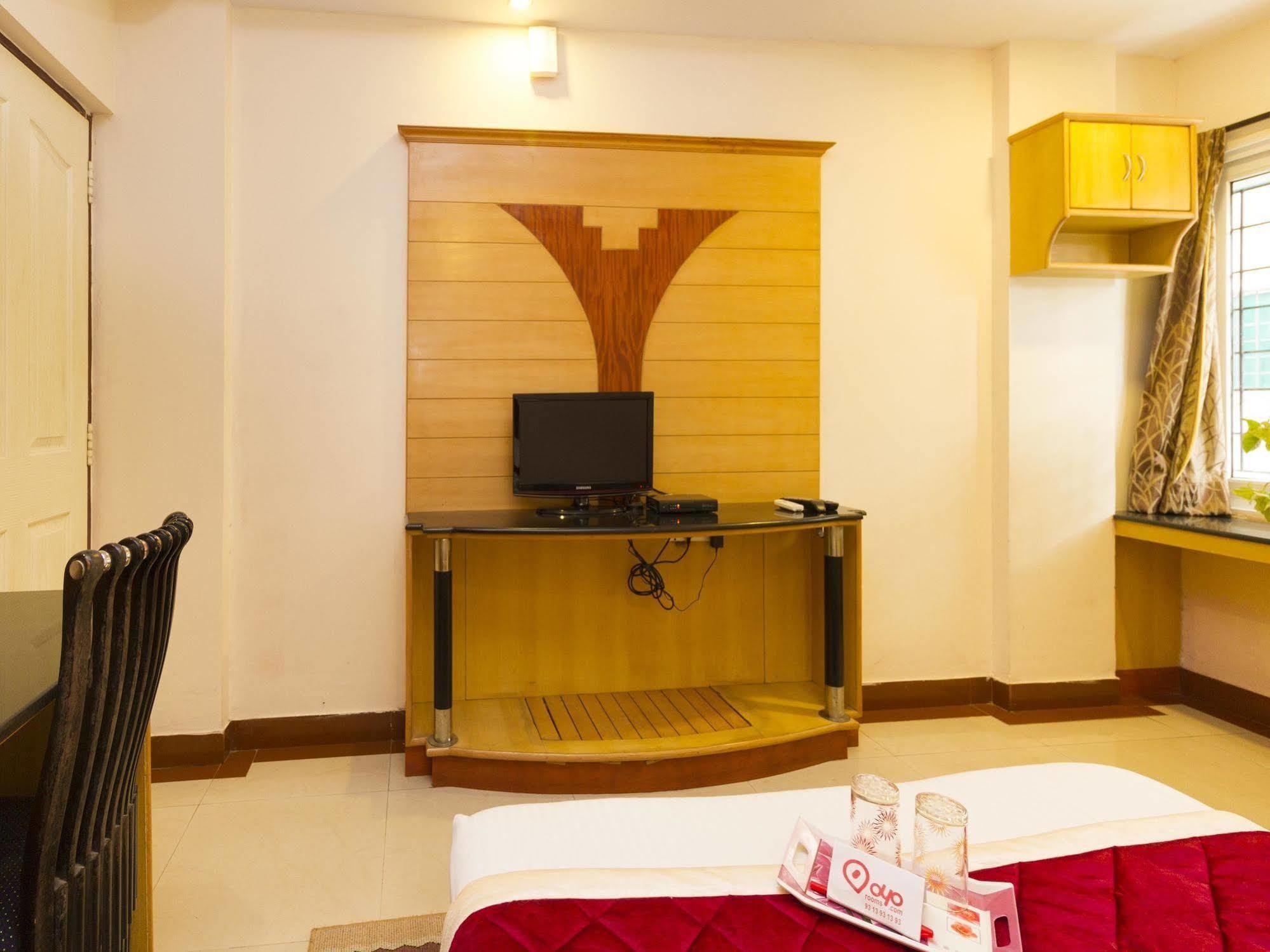 Oyo 331 Hotel Skanda Shelters Bangalore Luaran gambar